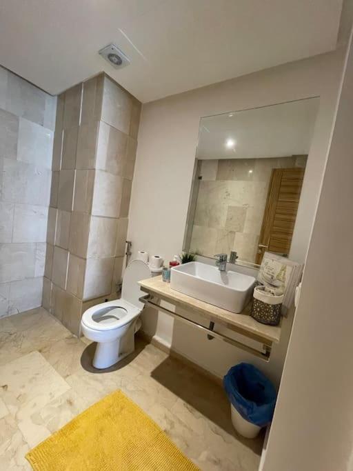 Chic & Cosy Flat Near Airport Lockbox Fast Wifi Apartment Nouaceur Exterior photo